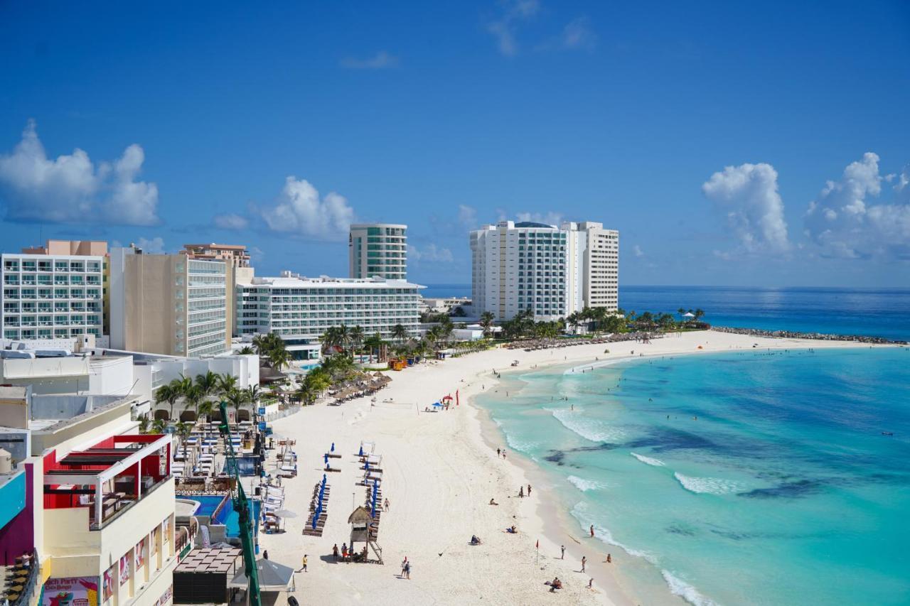 Luxury Caribbean Condos By Salvia Cancun Beachfront Ngoại thất bức ảnh